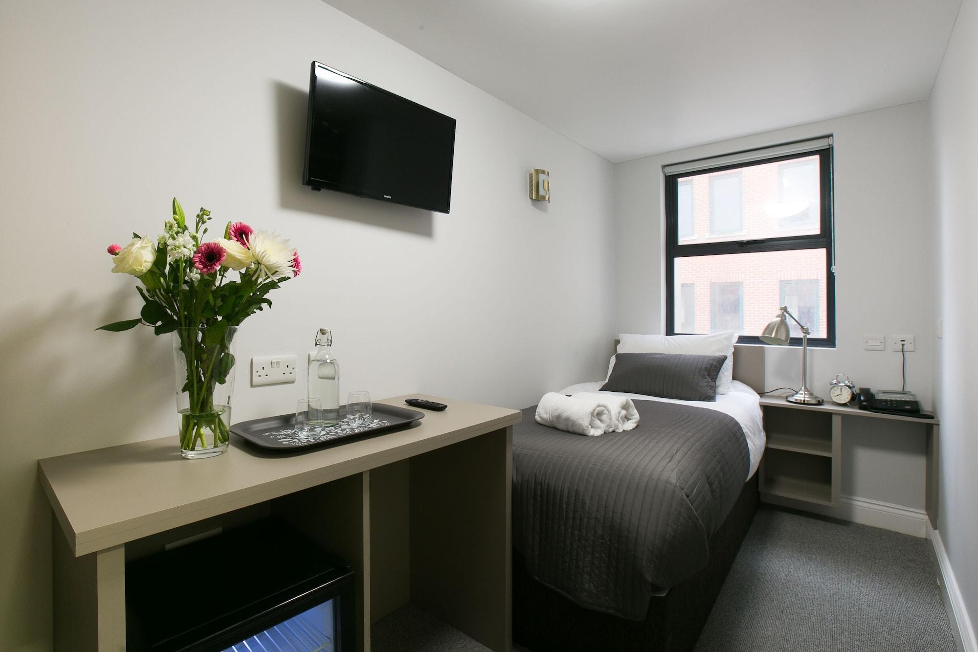 Belvilla Ilford Hill Hotel London Екстериор снимка