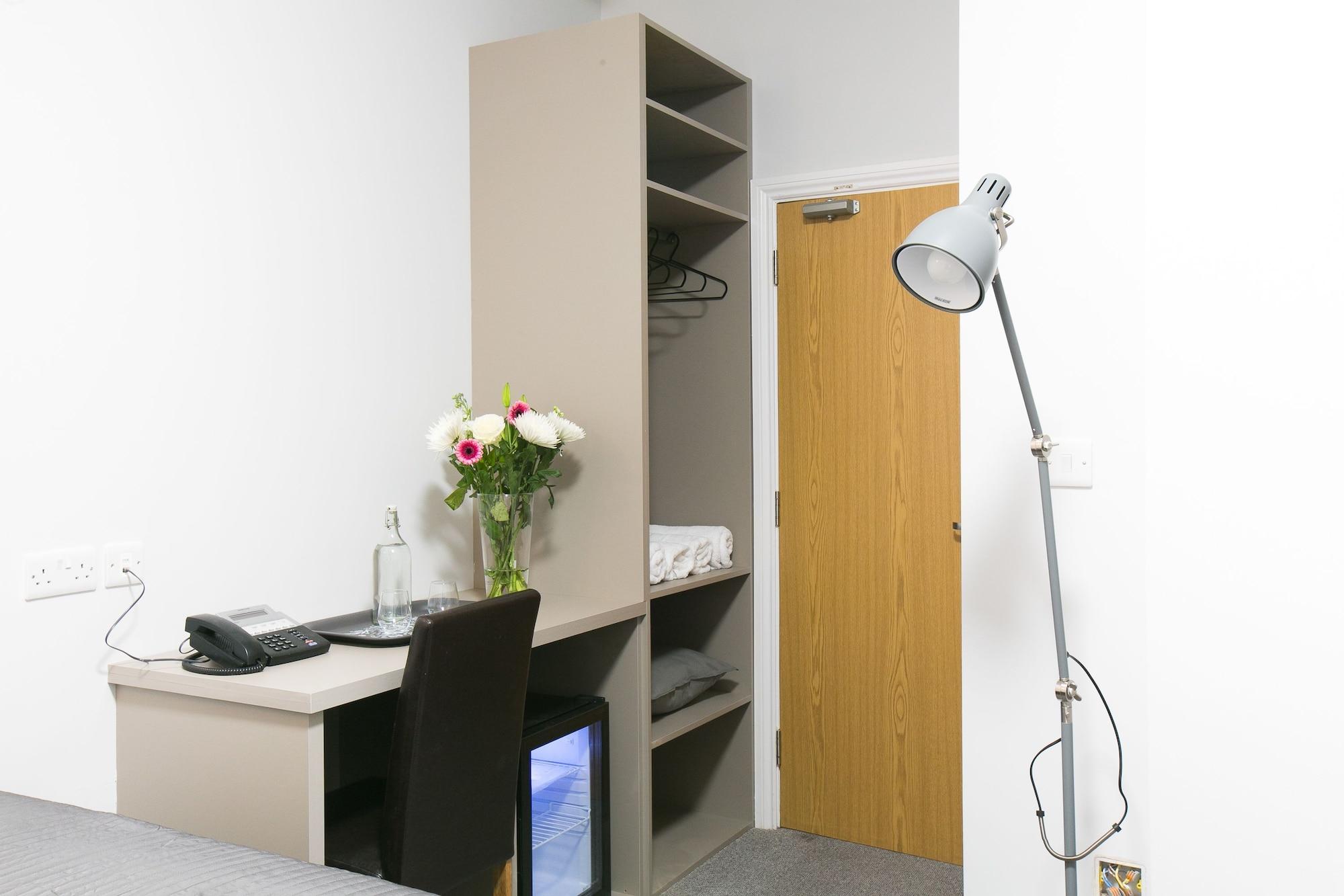 Belvilla Ilford Hill Hotel London Екстериор снимка