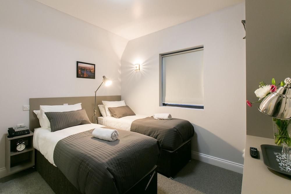 Belvilla Ilford Hill Hotel London Екстериор снимка